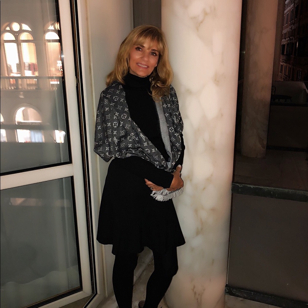 Meet your Posher, Shari